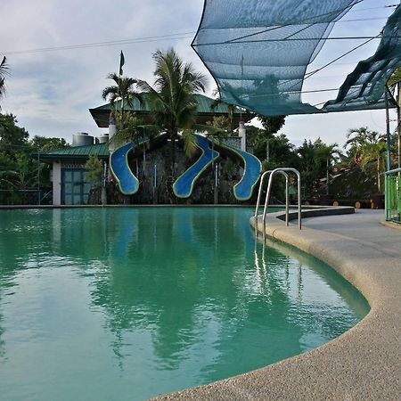 Villa Del Carmen Resort And Restaurant Bulacan Екстериор снимка